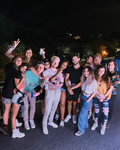 Friend Vlog Ideas, Mini Vlog Picture, Squad Aesthetic, Natalie Noel, Kristen Mcatee, Jatie Vlogs Pregnant, Della Vlogs, David Jason, David Dobrik