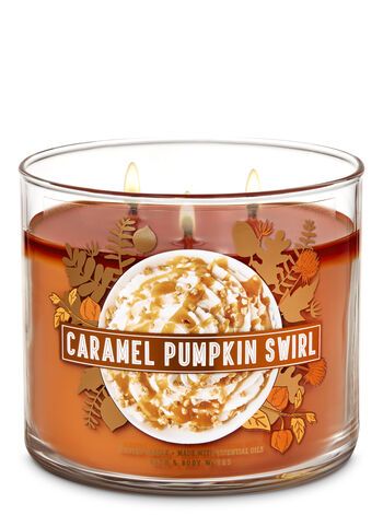 Caramel Pumpkin, Candle Obsession, Bath Body Works Candles, Pumpkin Treat, Pumpkin Caramel, Candle Store, Sweet Pumpkin, Bath Candles, 3 Wick Candles