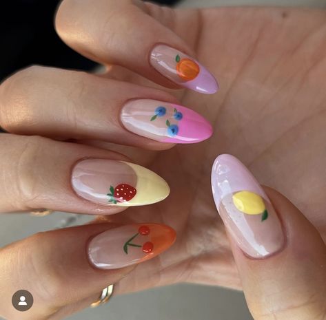 Fruit Nails French Tip, Nails Fruit Design, French Summer Nails, Nail Art Fruit, Fruity Nails, Fruit Nail Designs, Fruit Nail, Influencer Lifestyle, Fruit Nail Art