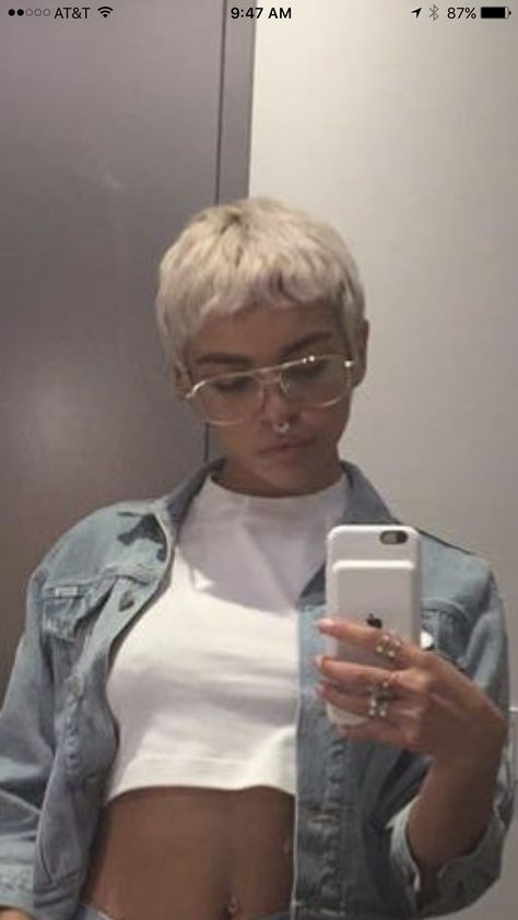 White Hair Pixie Cut, Curly Grown Out Buzzcut, Shaved Blonde Hair, Buzzed Hair Aesthetic, Bleach Buzzcut Women, Buzzcut Grow Out Stages, Shaved Head Black Women, Grown Out Buzzcut Women, Women’s Buzzcut