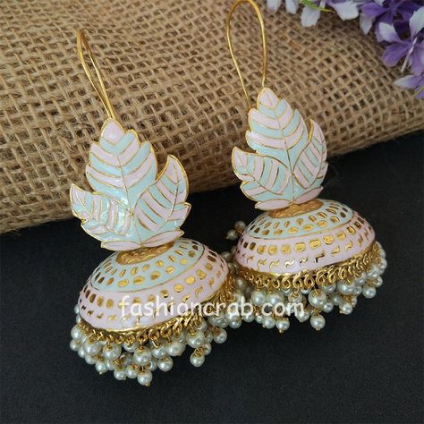 Big Jhumka Earrings, Shadi Season, Georgette Tunics, Meenakari Earrings, Earrings For Wedding, Traditional Light, Indian Wedding Jewelry Sets, Bold Statement Jewelry, Fancy Jewellery Designs