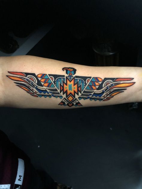 Native American Tattoos Eagle, Native American Shoulder Tattoo, Native American Style Tattoos, Sioux Indian Tattoo, Native American Floral Tattoo, Native American Inspired Tattoos, Native American Tattoos Sleeve Men, Native Warrior Tattoo, Native Tattoo For Men