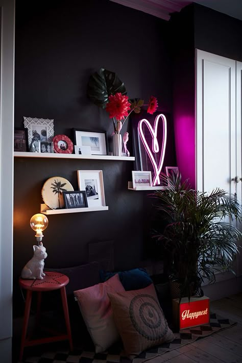 Bedroom Black Walls, Pink Neon Heart, Black Lights Bedroom, Plants Bedroom, Black Walls Bedroom, Neon Heart Light, Neon Heart, Dark Bedroom, Rockett St George