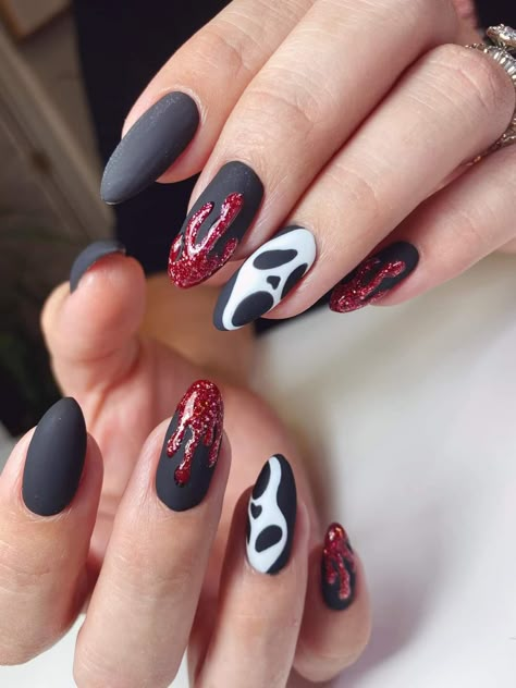 Acrylic Halloween Nails, Nails Acrylic Halloween, Halloween Nails Ideas, Blood Nails, Scary Nails, Black Halloween Nails, Horror Nails, Nail Art Halloween, Holloween Nails