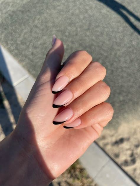 Black half French tip almond nails Neutral Nails Black Design, Slanted Black French Tip Nails, Black Side French Nails, Fun French Manicure Almond, Almond Nails For Black Dress, Color French Almond Nails, French Tip Nails With Black Line, Black Deep French Nails, Half Black Nails