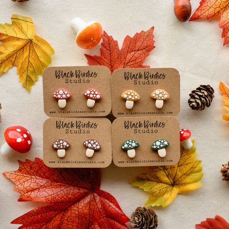 Autumn mushroom polymer clay stud earrings / fall cozy handmade cottagecore \ Polymer Clay Mushroom Earrings, Fall Clay Earrings, Autumn Cottagecore, Cottagecore Fall, Polymer Clay Mushroom, Autumn Crafts, Cozy Fall, Autumn Inspiration, Polymer Clay Jewelry