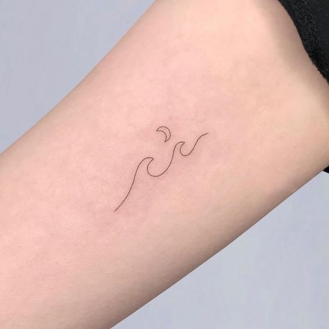 Wave Tattoos, Simple Wave Tattoo, Simple Line Tattoo, Small Wave Tattoo, Wave Tattoo Design, Tattoo Salon, Mom Tattoo Designs, Fine Line Tattoo, Back Of Shoulder Tattoo