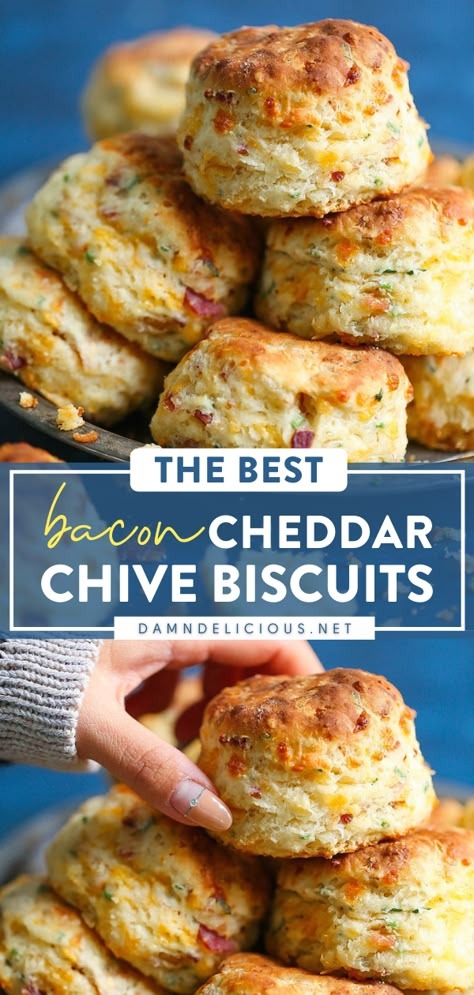 BACON CHEDDAR CHIVE BISCUITS Bacon Bread, Easy Savory Baking, Savory Bread Recipes Homemade, Brunch Bread Recipes, Snack Savory, Savory And Sweet Recipes, Easy Savory Baking Recipes, Savoury Biscuits Recipes, Savory Baking Ideas