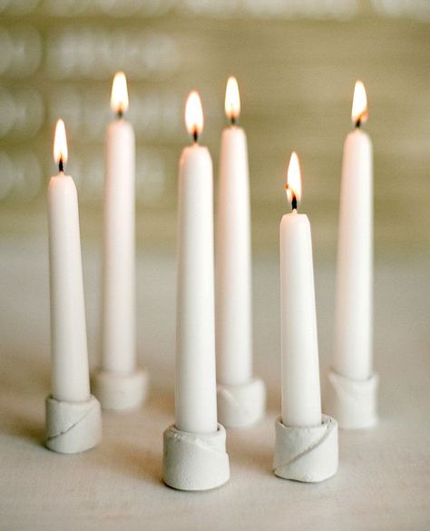 Diy Taper Candle Holders, Diy Taper Candles, Homemade Candle Holders, Diy Winter Wedding, Clay Candle Holders, Candle Tutorial, Unique Candle Holders, Clay Candle, Candle Wedding Decor