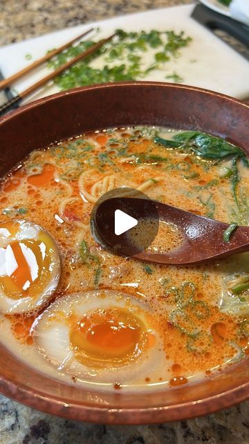 Tantanmen Ramen Recipe, Tantanmen Ramen, Tan Tan Ramen, Dan Dan Noodles Recipe, Chicken Ramen Noodle Recipes, Easy Asian Noodle Recipes, Ramen Noodles Recipe, Easy Asian Noodles, Ramen Toppings