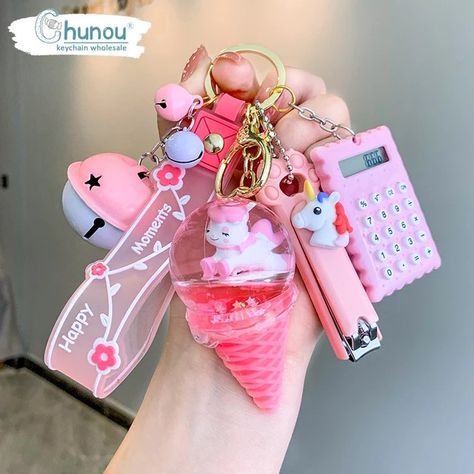 Creative Liquid Unicorn Crystal Ice Cream Keychain Cute Floating Key Chain Computer Nail Clipper Bell Key Chain Bag Pendant Milk Keychain, Ice Cream Keychain, Toddler Pageant, Pink Glitter Wallpaper, My Little Pony Princess, Clay Keychain, Crystal Ice, Custom Ipad, Hello Kitty Images