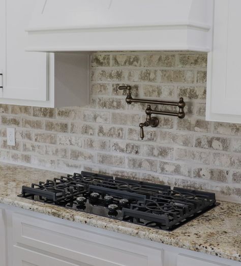 Brick Veneer Kitchen, Brick Veneer Backsplash, Veneer Kitchen, Brick Tile Backsplash, Brick Kitchen Backsplash, Brick Backsplash Kitchen, Light Brick, Brick Kitchen, Brick Backsplash