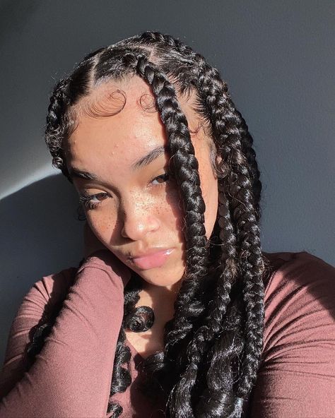 Braids With Curly Ends, Big Box Braids Hairstyles, Short Box Braids, Goddess Braids Hairstyles, Cute Box Braids Hairstyles, Protective Hairstyles Braids, Hairdos For Curly Hair, Pretty Braided Hairstyles, Girls Hairstyles Braids