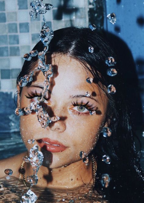 Symbolic Photography, Underwater Photoshoot Aesthetic, Wet Photoshoot, Melting Face Photography, Water Distortion Photography, Underwater Self Portrait, Face Submerged In Water Photography, Water Shoot, A Level Photography