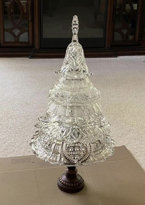 Chandelier Crystals Repurposed Christmas, Crystal Dish Christmas Tree, Christmas Trees Made From Glass Dishes, Thrifted Glass Christmas Tree, Cut Glass Christmas Tree, Diy Glass Christmas Tree, Crystal Bowl Christmas Tree, Glass Bowl Christmas Tree, Glass Christmas Tree Diy