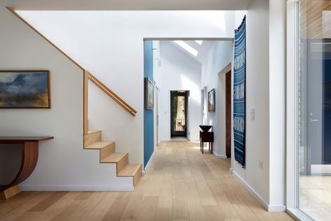 House in the woods by Alma-nac Row House Design, Gable House, Light Hardwood Floors, Hallway Designs, Hallway Design, Wood Architecture, Clerestory Windows, Street House, Timber House