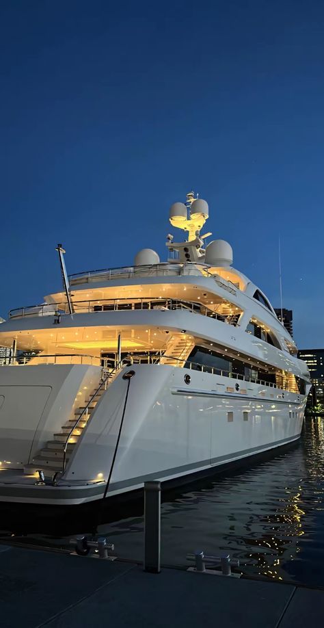 Monaco Yacht Show, Life Vision Board, Yacht Life, Luxury Yacht, Luxury Lifestyle Dreams, Luxe Life, Summer Time Pictures, Wife Life, Future Lifestyle