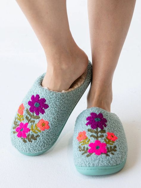 Cute & Colorful Boho Accessories - Shop Now - Natural Life Bath Slippers, Rolling Tote Bag, Rec Center, Fun Slippers, Quick Coffee, Cozy Slippers, Hair Accessories Boho, Decor 2024, Funky Shoes