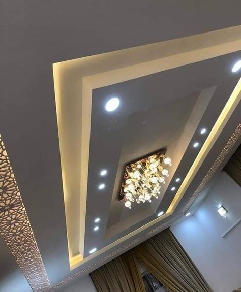 Lobby Ceiling Design Modern, Dream House Entrance, Luxury Ceiling Design, Wedding Room Decorations, Birthday Room Decorations, Interior Ceiling Design, Simple Bedroom Design, Bedroom False Ceiling Design, Photo Insta