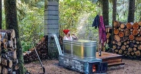 Diy Outdoor Hot Tub Wood Burning, Stock Tank Hot Tub Wood Burning, Wood Fire Hot Tub Diy, Diy Woodfired Hottub, Red Neck Hot Tub, Wood Fired Hot Tub Diy, Hillbilly Hot Tub, Diy Pool Heater, Stock Tank Hot Tub