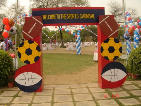 Sports Theme Hang pairs of high tops or cleats by their laces throughout the party area. Make sure you provide helmets and kneepads too. Quiz competition, chess, badminton, skipping ropes, basket ball and other games can be arranged for fun. Sweatbands, basketball, soccer ball, Water bottles, could be offered as remembrance of the party. Get your party decorated with creative theme by us in Delhi, Faridabad, Noida, Gurgaon and NCR. Diy Sports Theme Party Decorations, Sport Decorations Ideas Party, Sports Day Decoration School, School Sports Day Decoration, Sports Meet Decoration Ideas, Annual Sports Day Decoration, Sports Day Ideas, Sports Day Games, Sports Day Decoration