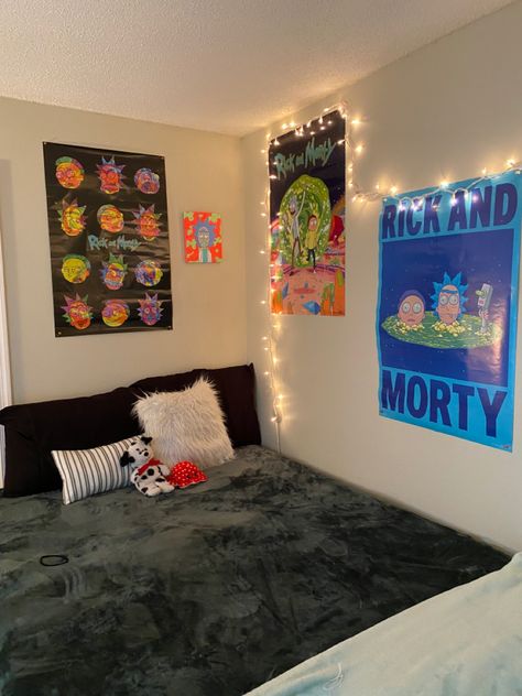 Rick And Morty Room Ideas, Rick And Morty Themed Room, Rick And Morty Bedroom Ideas, Rick And Morty Room Decor, Rick And Morty Bedroom, Rick And Morty Room, Anne Movie, College Room, Cute House