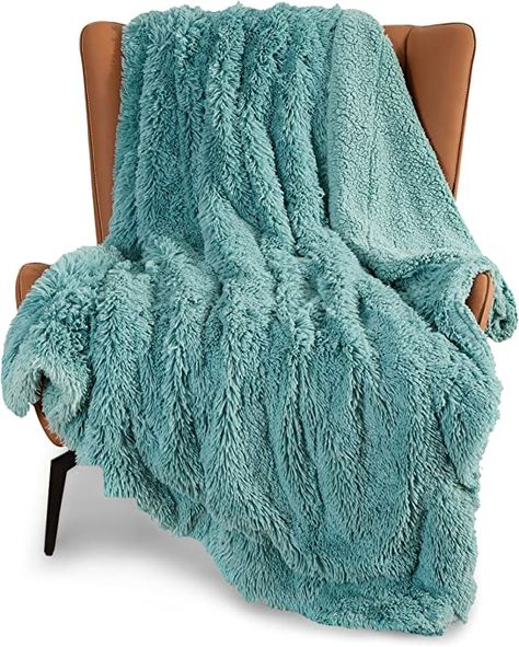 Plush blanket for any room in the house! $25.00! Tie Dye Throw Blanket, Christmas Blanket Gift, Blankets For Couch, Fluffy Comforter, Green Throw Blanket, Thick Blanket, Fuzzy Blanket, Faux Fur Throw Blanket, Faux Fur Blanket