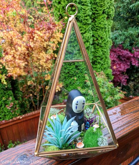 Kaonashi's Terrarium ~.~ Studio Ghibli Inspired Wedding, Totoro Wedding Theme, Ghibli Terrarium, Ghibli Wedding Theme, Studio Gibhili Wedding, Ghibli Wedding, Studio Ghibli Wedding, Studio Ghibli Wedding Theme, Terrarium Ponyo