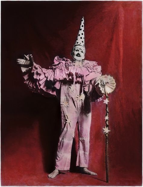 Pierrot Clown, Clown Party, Another Magazine, Circus Performers, London Pictures, Pantomime, Clown Costume, Vintage Circus, Performance Artist