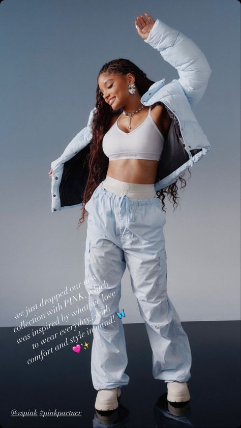 Angel By Halle, Halle Bailey Fashion, Halle Bailey Outfits Casual, Chloe And Halle Outfits, Halle Bailey Outfits, Halle Bailey Style, Halle Bailey Aesthetic, Bailey Aesthetic, Brooke Valentine