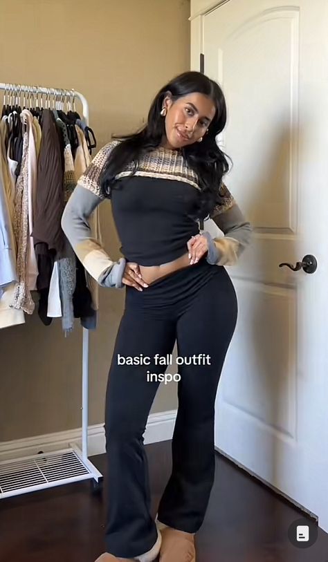 Winter Fit Black Women, Girly Winter Outfits With Jeans, Fashionnova Outfit Ideas, Cute Winter Outfits Black Women, Casual New Years Eve Outfits, Fall Clothing Essentials, Wardrobe Aesthetic, Tiktok Outfits, Fall Fit