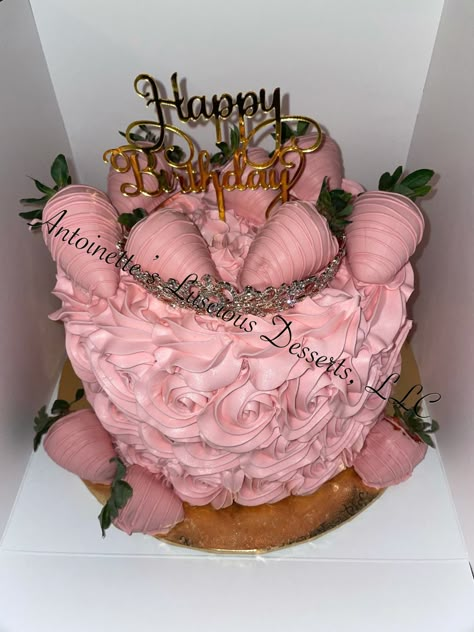 Baddie Cake Ideas Pink, Boujee Cakes Birthday, Pink 23rd Birthday Cake, Cute 15 Birthday Cakes, Pink Baddie Cake, Boujee Cake Ideas, Pink 25th Birthday Cake, Pink Birthday Cake 21, Pink 19th Birthday Cake