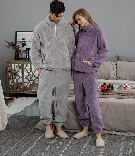 Pijama Soft, Winter Pajamas Women, Designer Pajamas, Winter Sleepwear, Matching Family Christmas Pajamas, Pajama Pattern, Pajamas For Women, Fashion Top Outfits, Women Pajamas