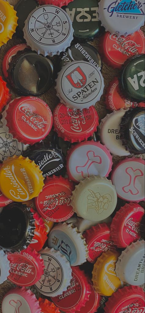 beer caps aesthetic coke vintage iphone wallpaper Beer Aesthetic Wallpaper, Caps Wallpaper, Caps Aesthetic, Vintage Iphone Wallpaper, Coke Vintage, Beer Aesthetic, Beer Caps, Aesthetic Things, Wallpaper Aesthetic