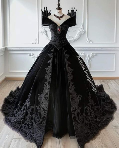 Gothic Royalty Aesthetic, Naerys Targaryen, Spider Fashion, Maleficent Cosplay, Goth Wedding Dresses, Classy Edgy, Vampire Dress, Magical Dress, Royal Ball