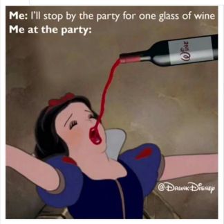 New Friday post for the weekend...💗 Drunk Disney, Alcohol Memes, Drunk Memes, Wine Jokes, One Glass Of Wine, Funny Drinking Quotes, Wine Meme, White Drinks, Wine Quotes Funny