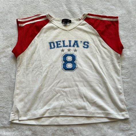 Delia’s baseball raglan baby tee with the number 8.... - Depop Vintage Baseball Tee, Twilight Costumes, Skateboarding Clothes, Baseball Graphic Tees, Number Graphic, Vintage Band T Shirts, Squad Outfits, Baseball Tee Shirts, Sports Baby