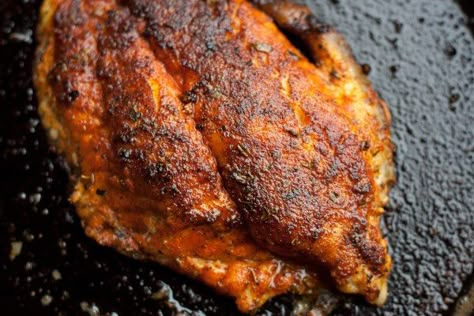 Cajun Catfish, Grilled Catfish, Baked Catfish, Blackened Catfish, Catfish Recipe, Fish Cooking, Blackened Fish, Blacken Fish, Catfish Recipes