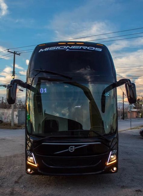 Mercedes Benz Bus, Volvo Bus, Coach Bus, Bus Design, Bus Interior, Tractor Trailer Truck, Luxury Van, Heavy Construction Equipment, Automobile Companies