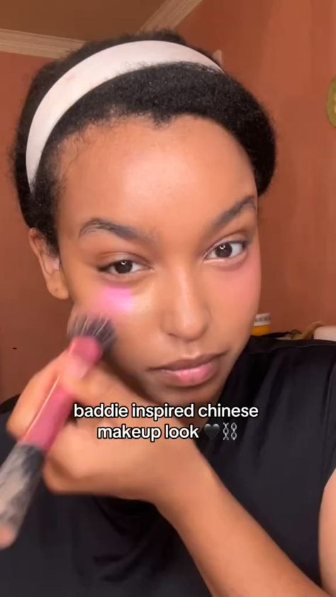 Asia Makeup Look, Doyun Makeup Look Dark Skin, Aegyosal Makeup Tutorial, Enhypen Concert Makeup, Chinese Makeup Black Women, Asian Style Makeup, Douyin Makeup On Dark Skin, Everyday Douyin Makeup, Douyin Makeup Black Skin