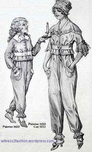 1910s pajamas- Inspiration for Madeleine’s 1917 pajamas Vintage Loungewear, Fashion 1910, Fashion Timeline, Childrens Pyjamas, Girls Pjs, 1910s Fashion, Pajama Pattern, Party Rompers, 1800s Fashion