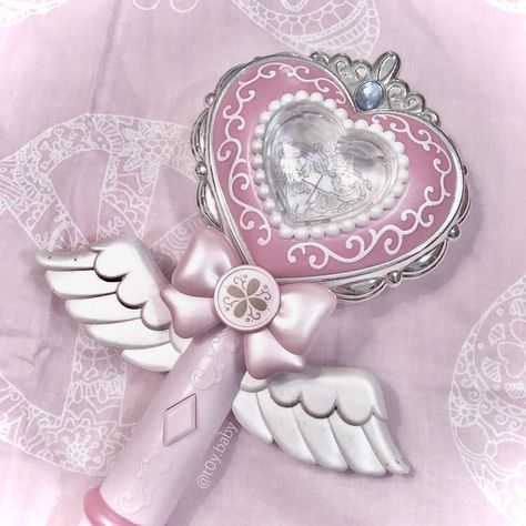 Pink Lightstick, Hime Gyaru, Magical Girl Aesthetic, Pretty Pink Princess, Angel Aesthetic, Pink Girly Things, Pink Princess, Iphone Icon, Aesthetic Images