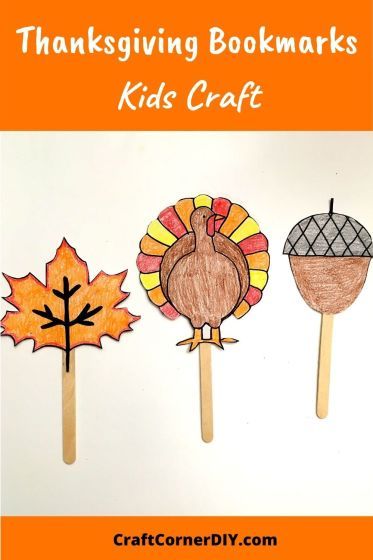 This Thanksgiving bookmark is perfect to keep your child's page in her book. Easy craft for your kids to make. Use the free printable to make it easier. #Thanksgivingkidscraft Turkey Bookmark Craft, Bookmarks Kids Craft, Kids Craft Corner, Hand Turkey Craft, Boys Crafts, Fun Thanksgiving Crafts, Thanksgiving Crafts Preschool, Thanksgiving 2022, Thanksgiving Books