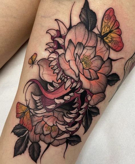 Neo Tattoo, Traditional Tattoo Flowers, Favorite Tattoos, Tattoo Needle, Theme Tattoo, Creepy Tattoos, Plant Tattoo, Japanese Tattoos, Spooky Tattoos