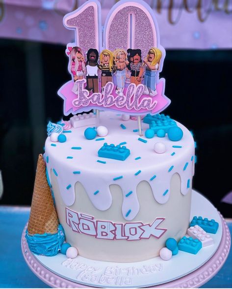 Cake For 10th Birthday Girl, 8 Year Birthday Cake, 10th Birthday Cake Girl, 10th Birthday Girl Cake, Roblox Cake Girl, Happy Birthday Cake Girl, Girls 8th Birthday, Roblox Cakes, Birthday Cale