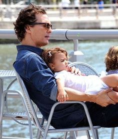 Matthew and Vida McConaughey Dads And Daughters, Men And Babies, Better Man, Hot Dads, Royal Babies, Celebrity Families, Quotes Thoughts, Marlon Brando, Celebrity Kids