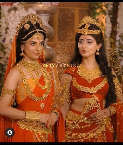 Pooja Sharma As Parvati, Ankita Sharma, Goddess Outfit, Pooja Sharma, Bollywood Party, Bride Photoshoot, Body Acne, Aesthetic Dress, Designer Saree Blouse Patterns