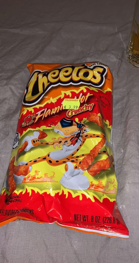 Junk Food Snacks Aesthetic, Spicy Cheetos, Zatar Recipes, Flaming Hot Cheetos, Easy Dragon Drawings, Cheetos Crunchy, Hot Snacks, Flaming Hot, Hot Cheetos