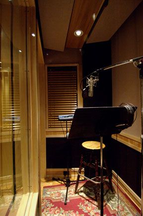 Swist Designs Quad Recording Studio D Small Recording Room, Small Studio Music, Tiny Recording Studio, Attic Music Studio, Small Recording Studio Design, Recording Studio Room, Voice Over Studio, Basement Recording Studio, Small Music Studio