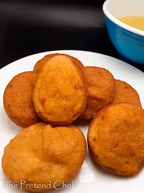 How to make Akara (Bean cake, beans fritters, Kosai) - The Pretend Chef How To Make Beans, Sandwich Fillers, Bean Cakes, Bean Flour, Vegan Kids, Vegetarian Burger, Sandwich Fillings, Nigerian Food, Savory Vegan